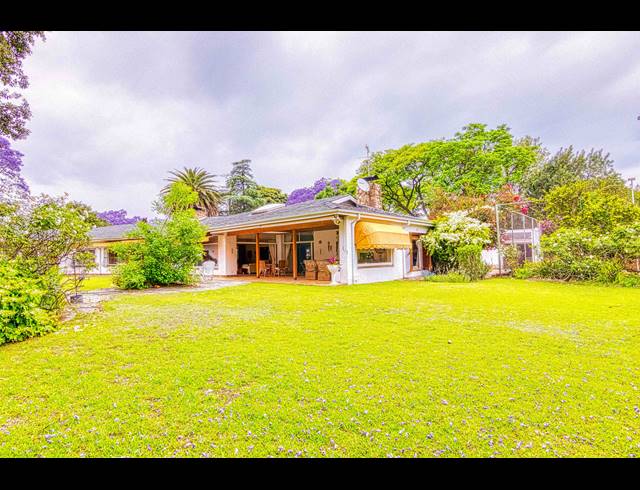 3 BEDROOM HOUSE FOR SALE IN BRYANSTON